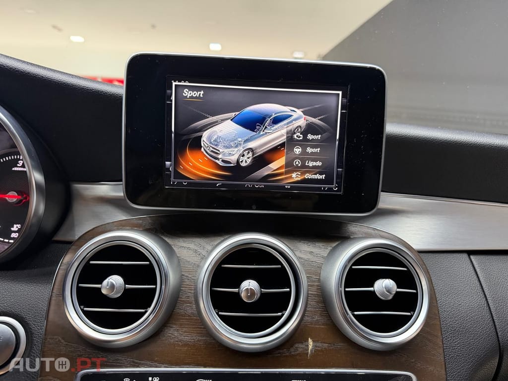Mercedes-Benz C 220 d 9G-TRONIC AMG Line