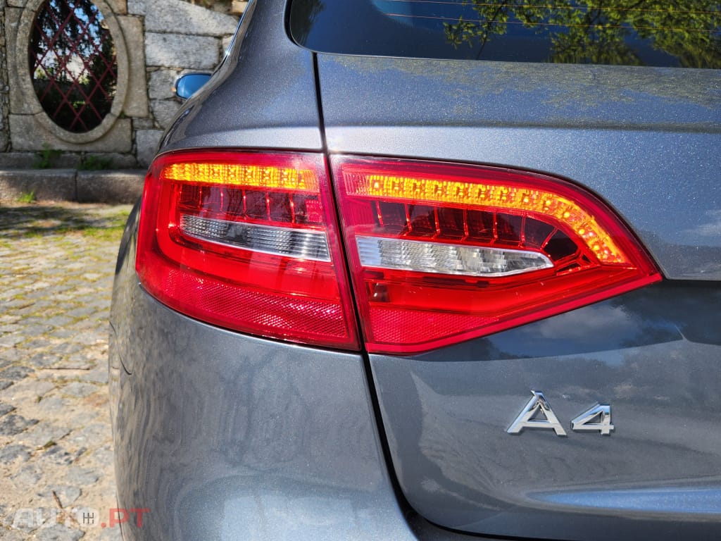 Audi A4 Avant 2.0 TDI multitronic Sport