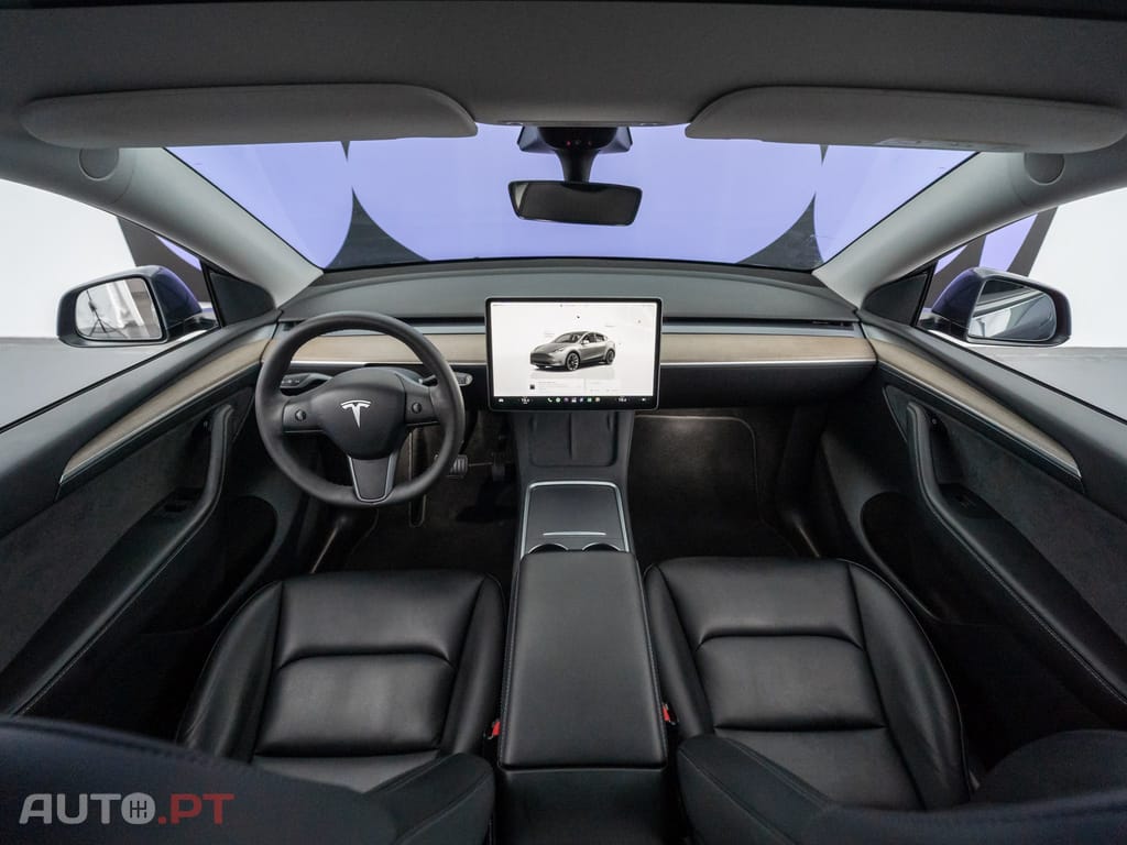 Tesla Model Y Long Range Tração Integral
