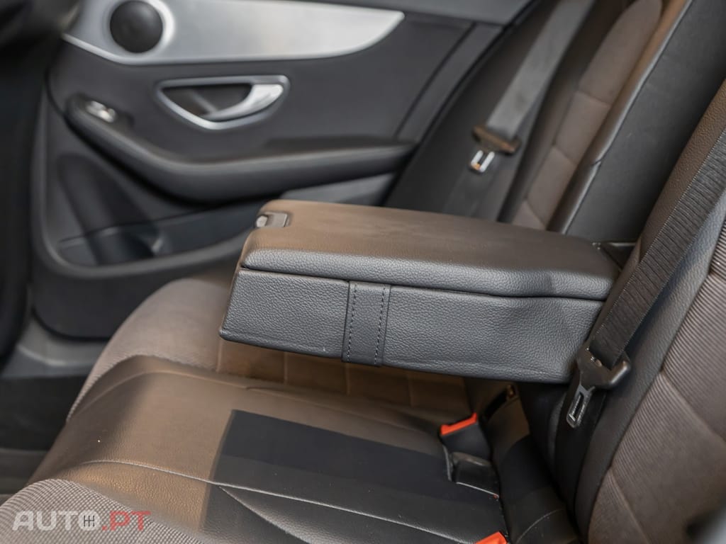 Mercedes-Benz C 200 (BlueTEC) d Station 7G-TRONIC Avantgarde