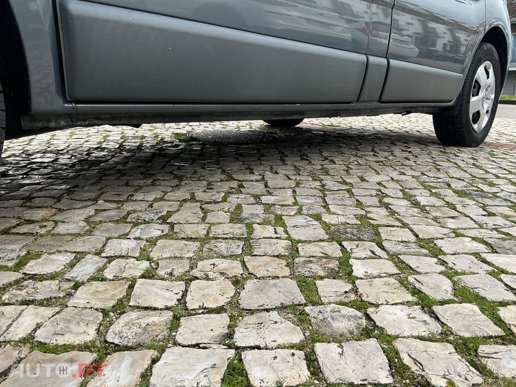 Opel Vivaro Furgones