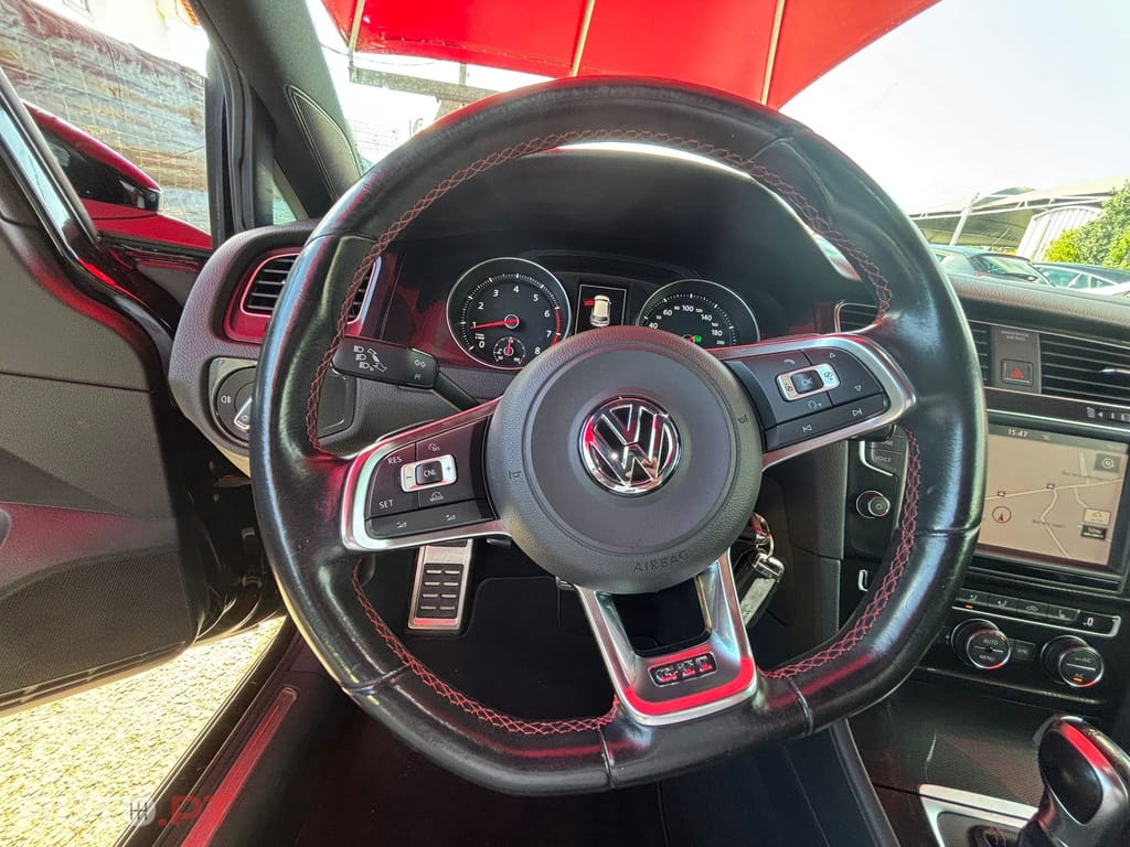 Volkswagen Golf 2.0 TSi GTi DSG Performance