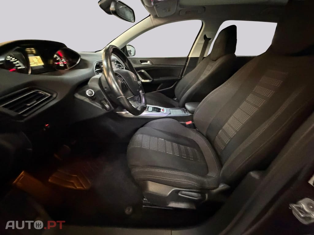 Peugeot 308 SW 1.2 e-THP Allure