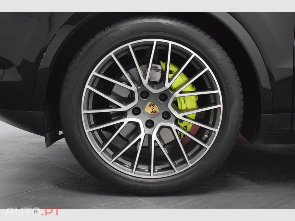 Porsche Cayenne 3.0 E-Hybrid Tiptronic