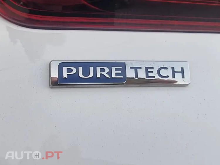 Peugeot 2008 1.2 PureTech Style