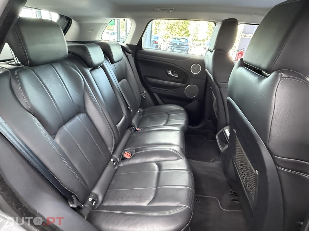 Land Rover Range Rover 2.0 TD4 SE Dynamic