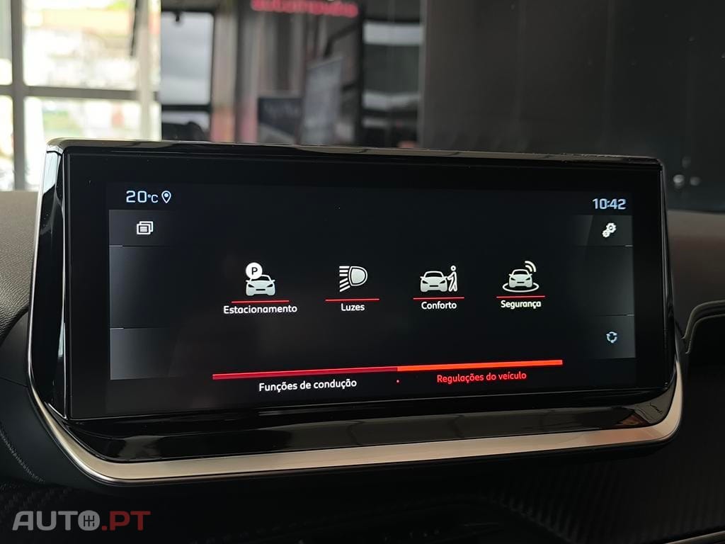 Peugeot 2008 1.5 BlueHDi GT EAT8