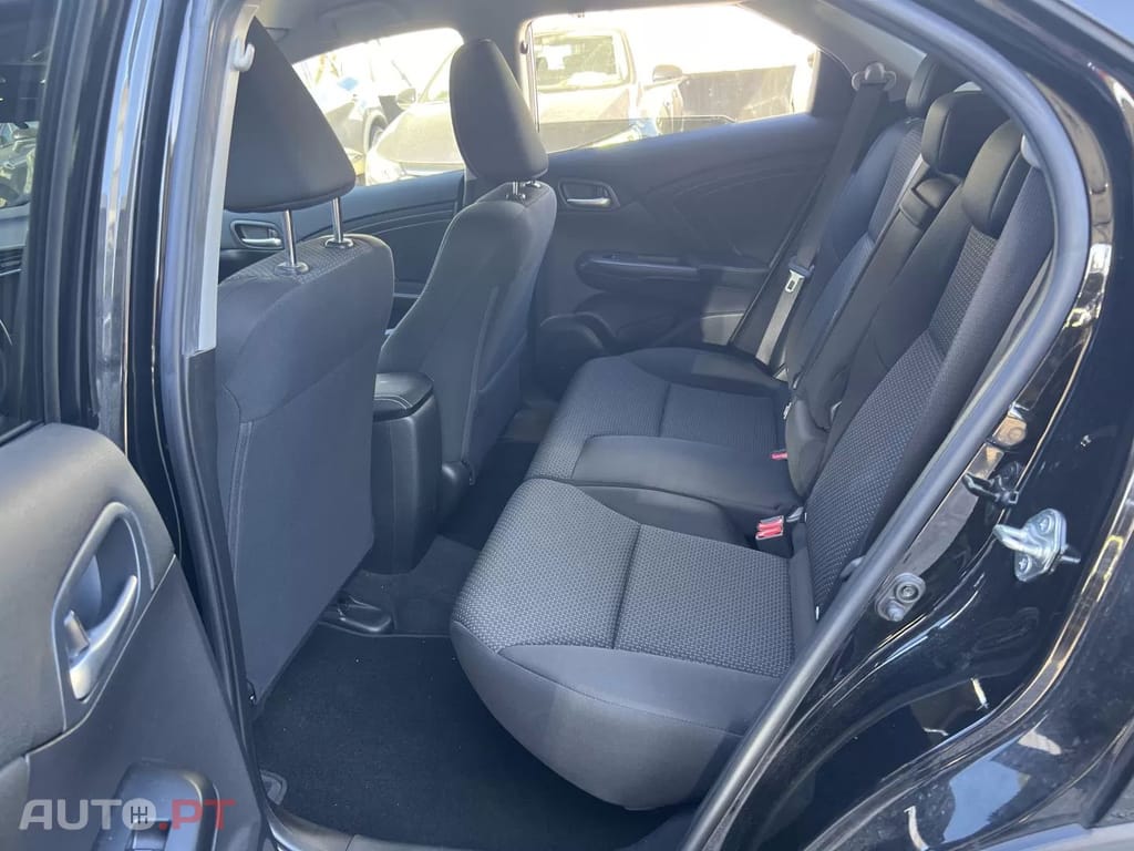 Honda Civic Tourer 1.6 i-DTEC Executive ADAS