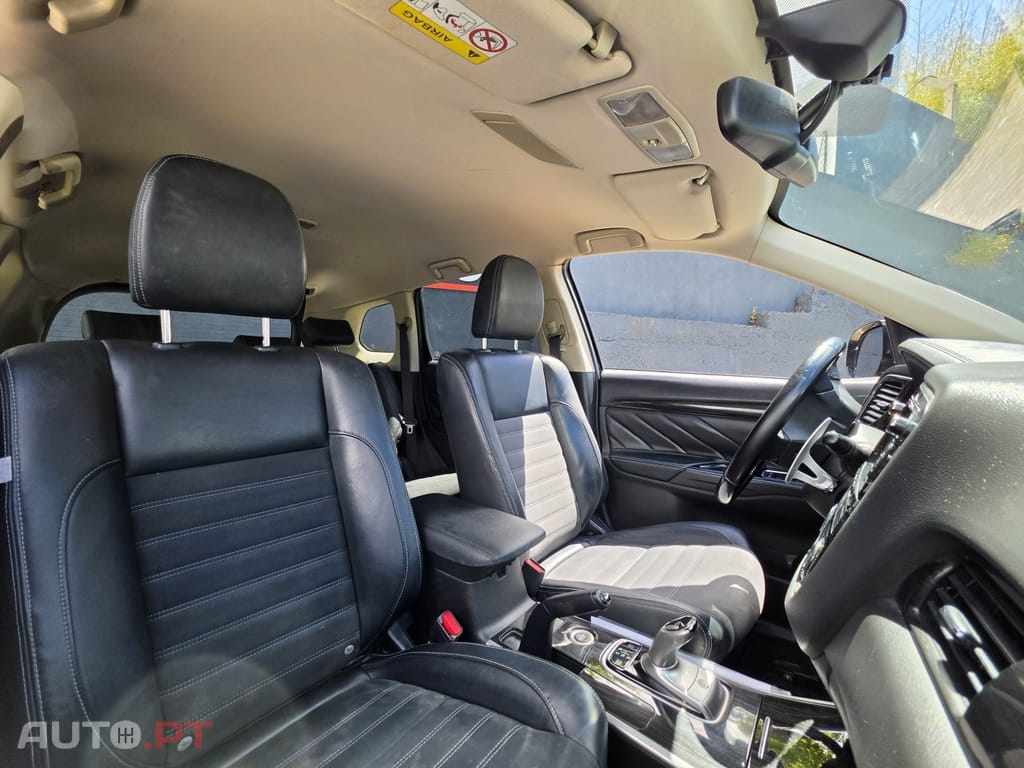 Mitsubishi Outlander 2.0 Intense Navi