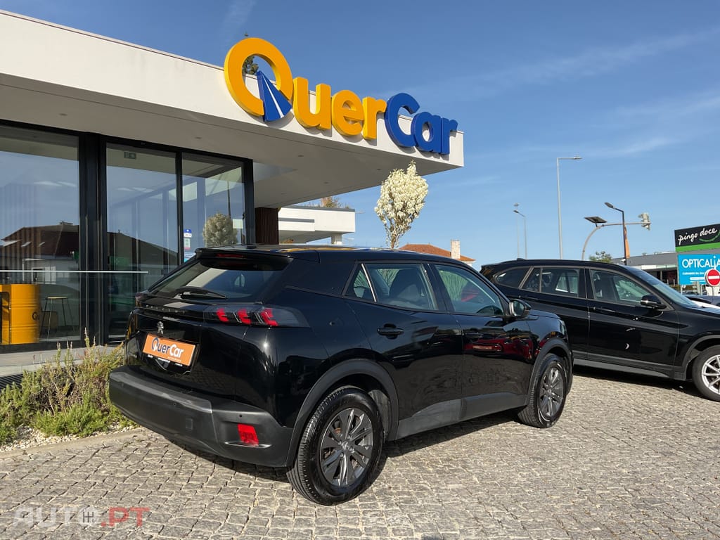 Peugeot E-2008 50 kWh Active
