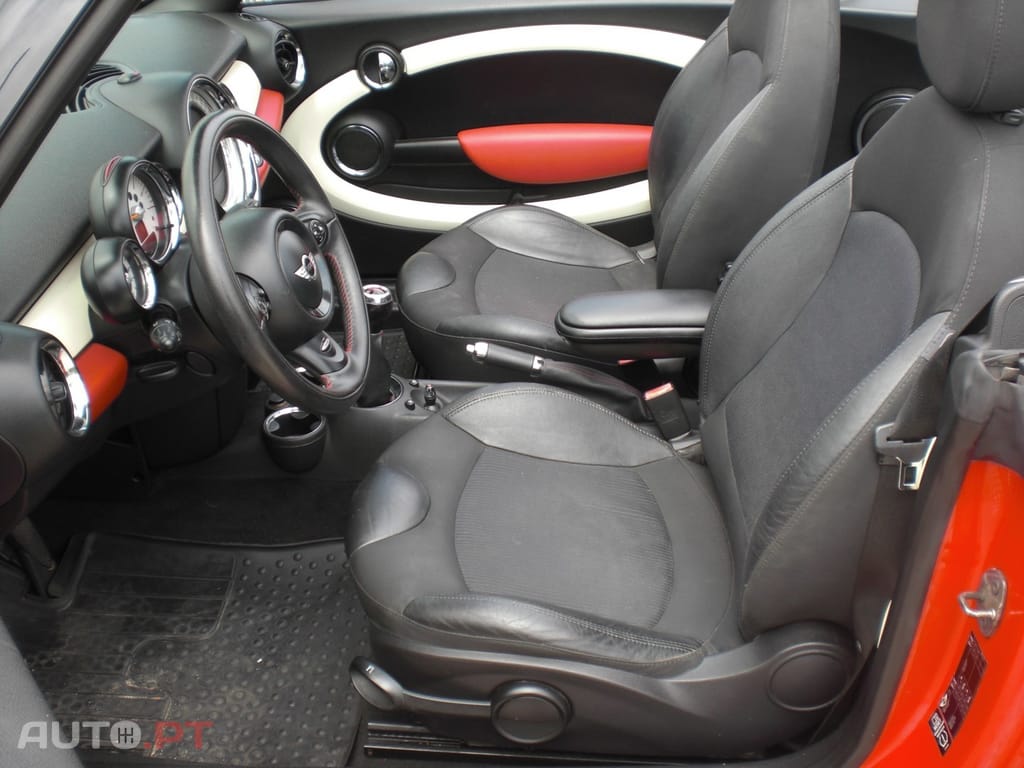 MINI Cabrio Cooper D