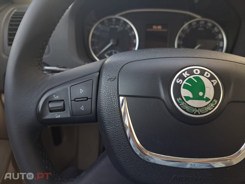 Skoda Octavia Break 1.6 TDi Elegance DSG