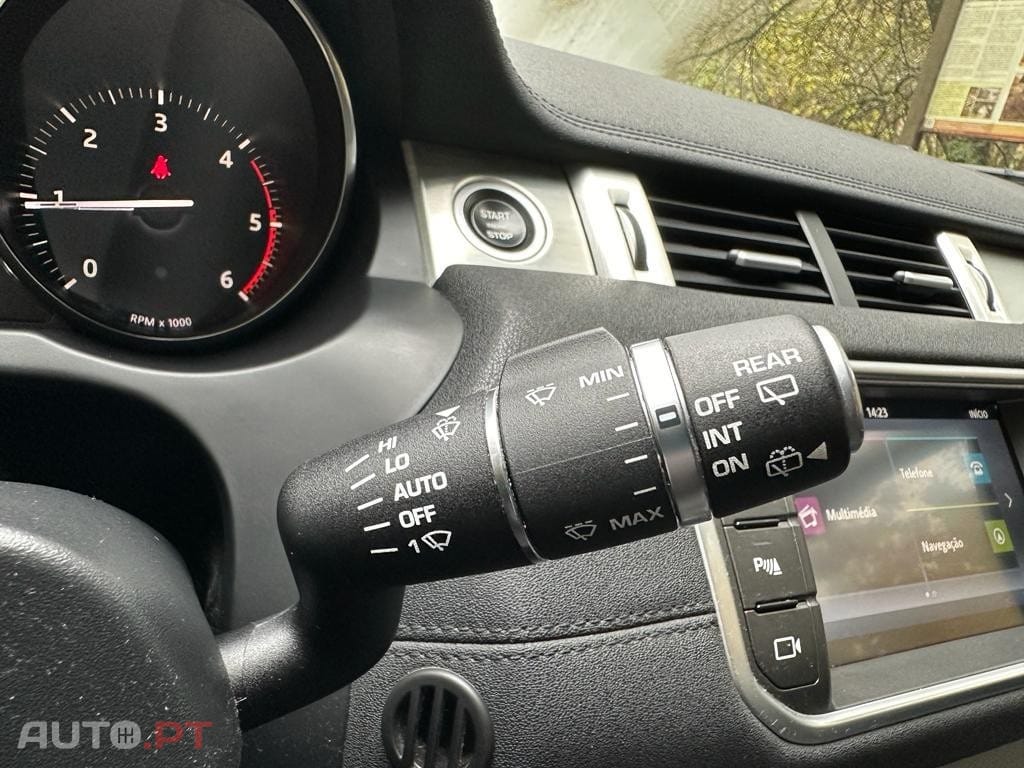 Land Rover Range Rover 2.0 D150 AWD R-Dynamic Auto