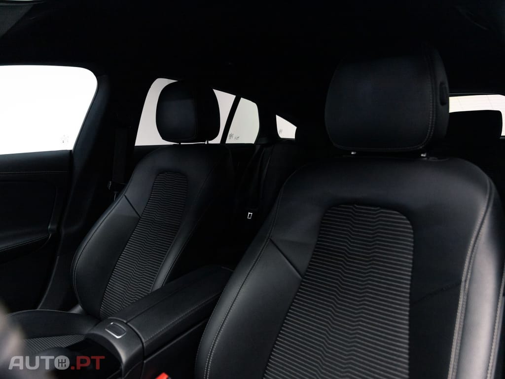 Mercedes-Benz CLA 180 d Shooting Brake Progressive Aut.