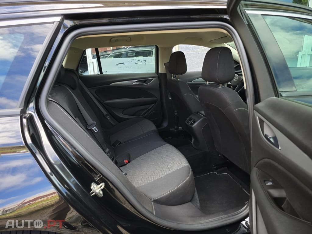 Opel Insignia 1.6 CDTi Business Edition
