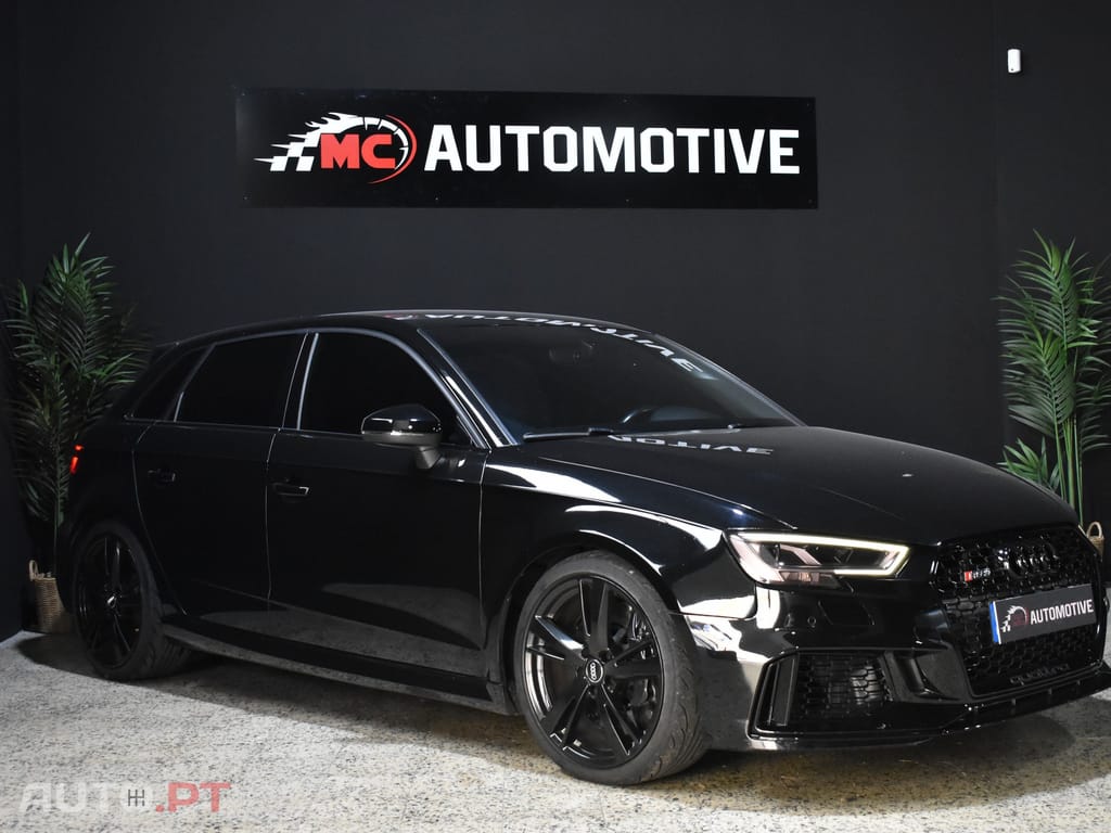 Audi RS3 Sportback 2.5 TFSI quattro S tronic