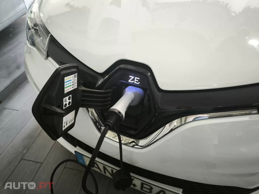 Renault Zoe (c/ Bateria) Zen 50 — fotografia 12