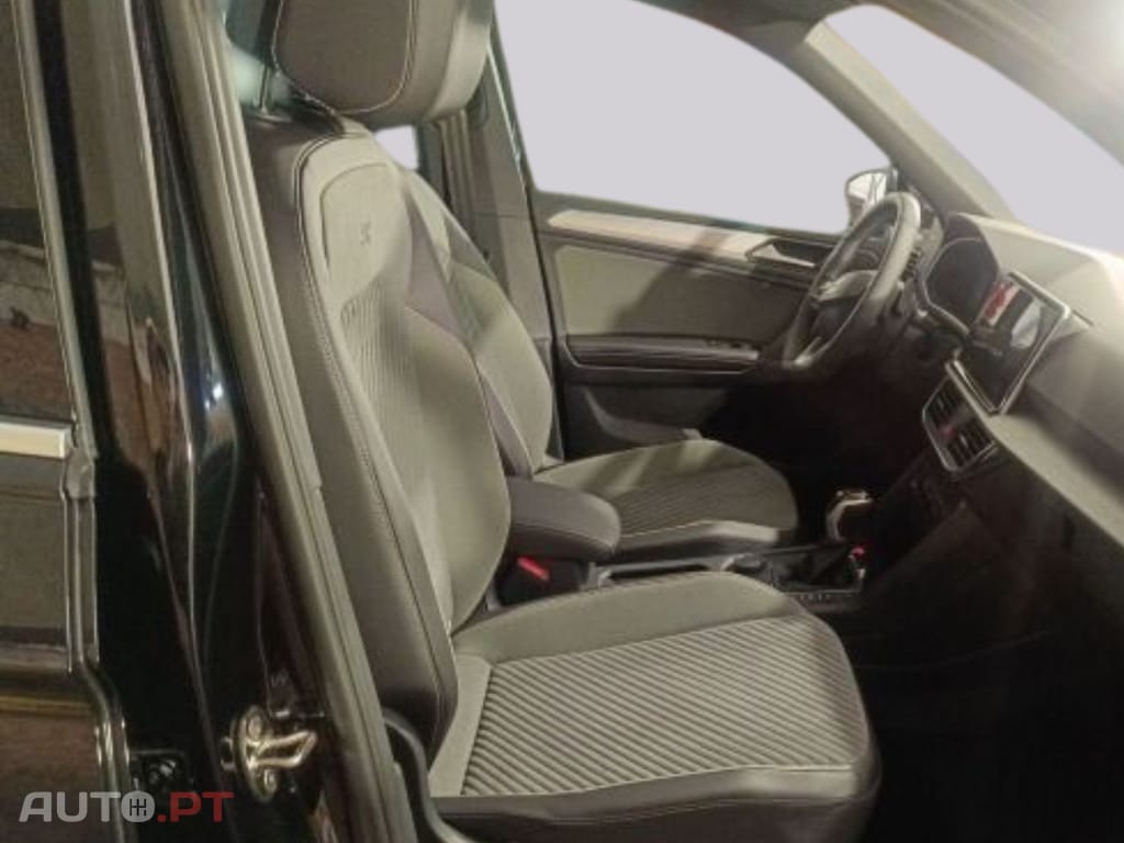 Seat Tarraco 1.4 e-HYBRID DSG Xperience I.V.A DEDUTÍVEL 