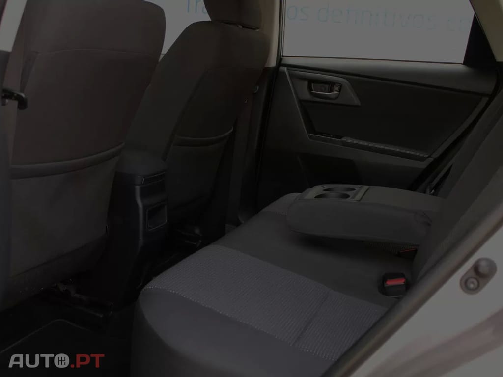 Toyota Auris 1.4 D-4D Exclusive+Navi