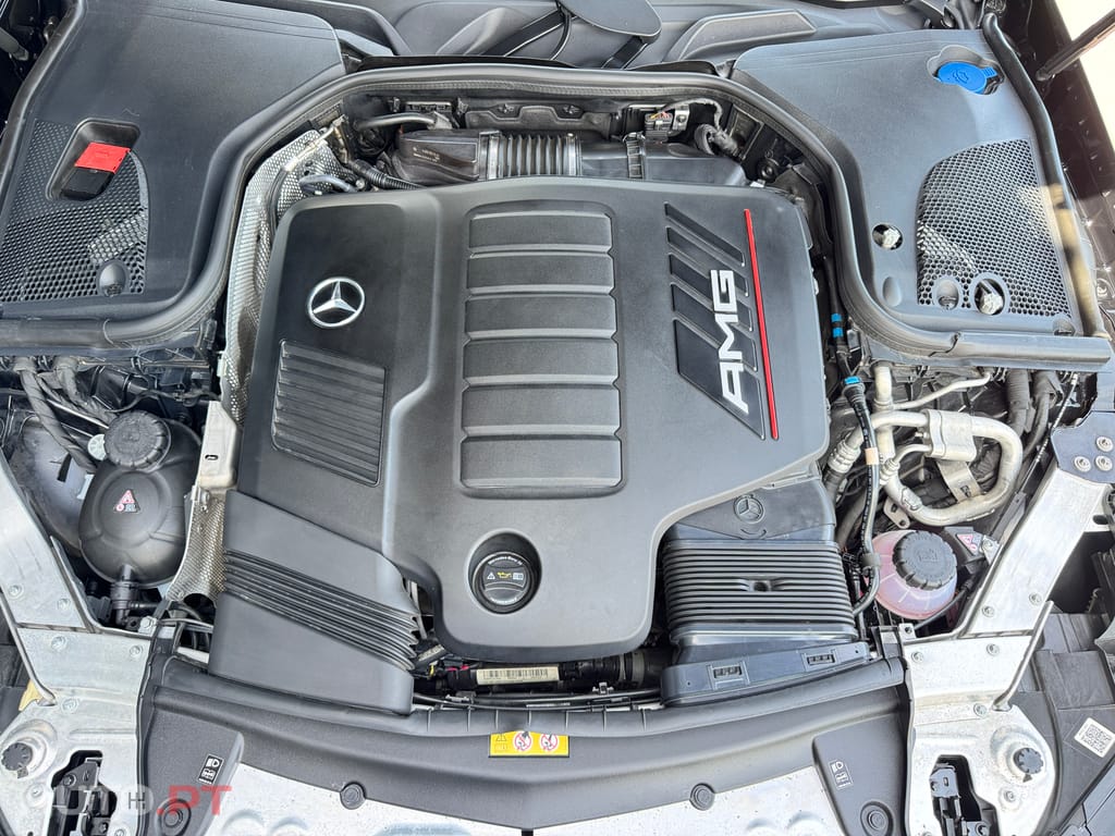 Mercedes-Benz E 53 AMG 4MATIC+ Coupé EQ Boost