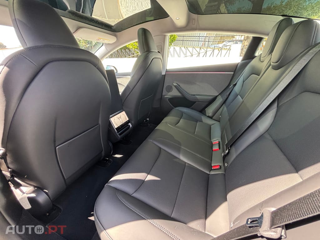 Tesla Model 3 Tração Traseira Premium