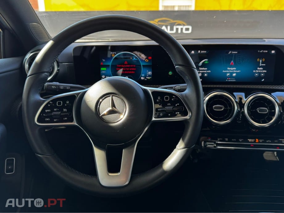 Mercedes-Benz A 250 e