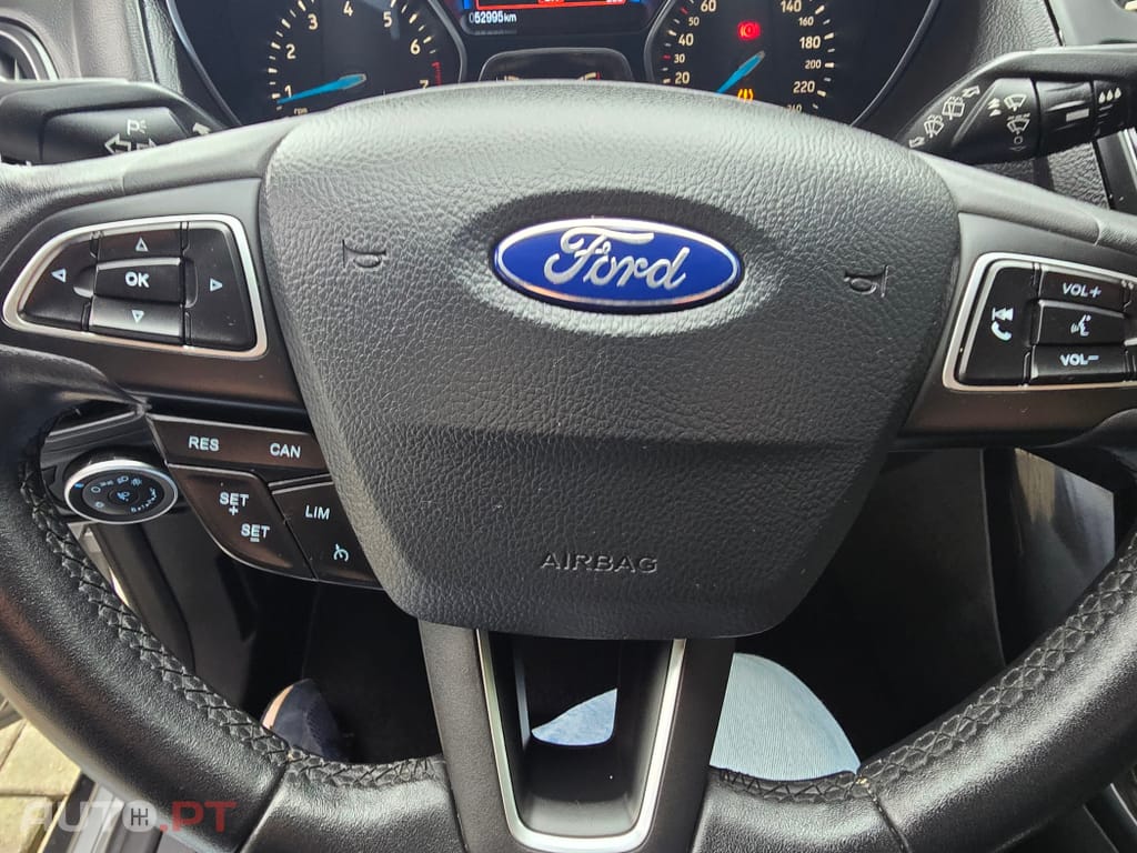 Ford Focus 1.0 EcoBoost Titanium