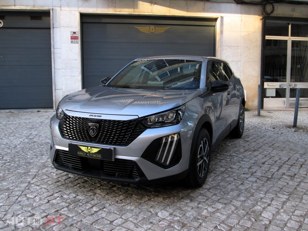 Peugeot 2008 1.2 PureTech Active