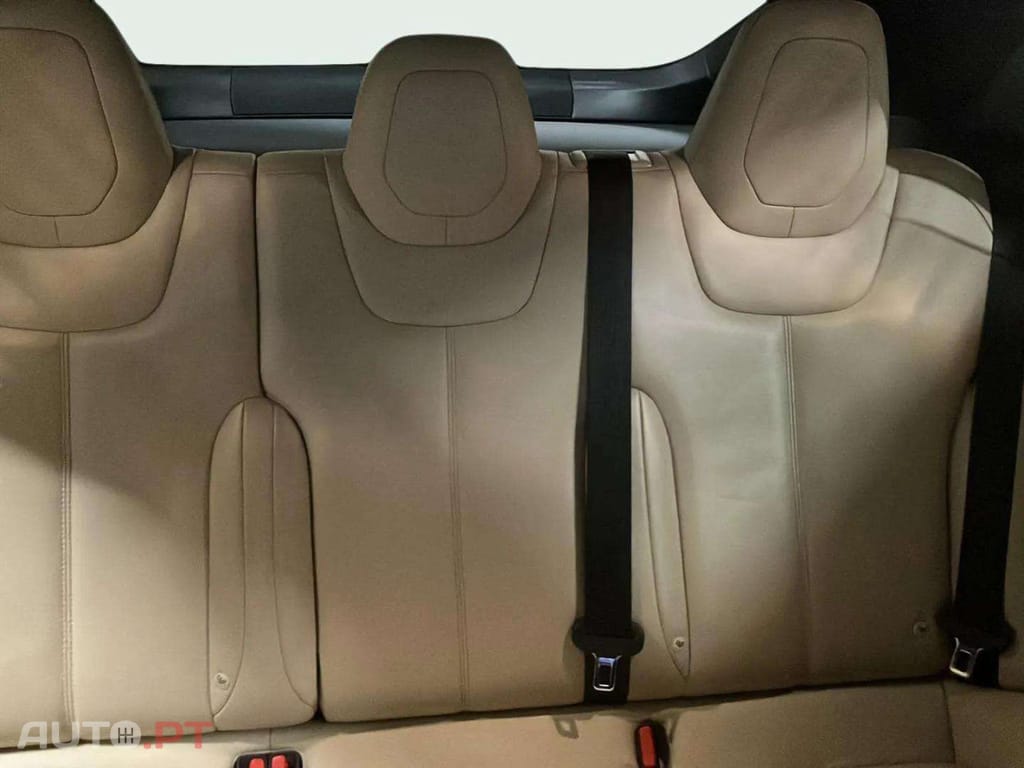 Tesla Model S 75D