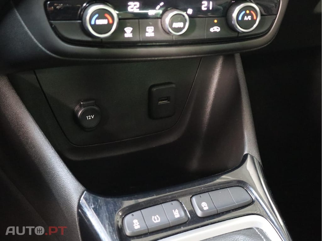 Opel Crossland 1.2T 110cv Design & Tech