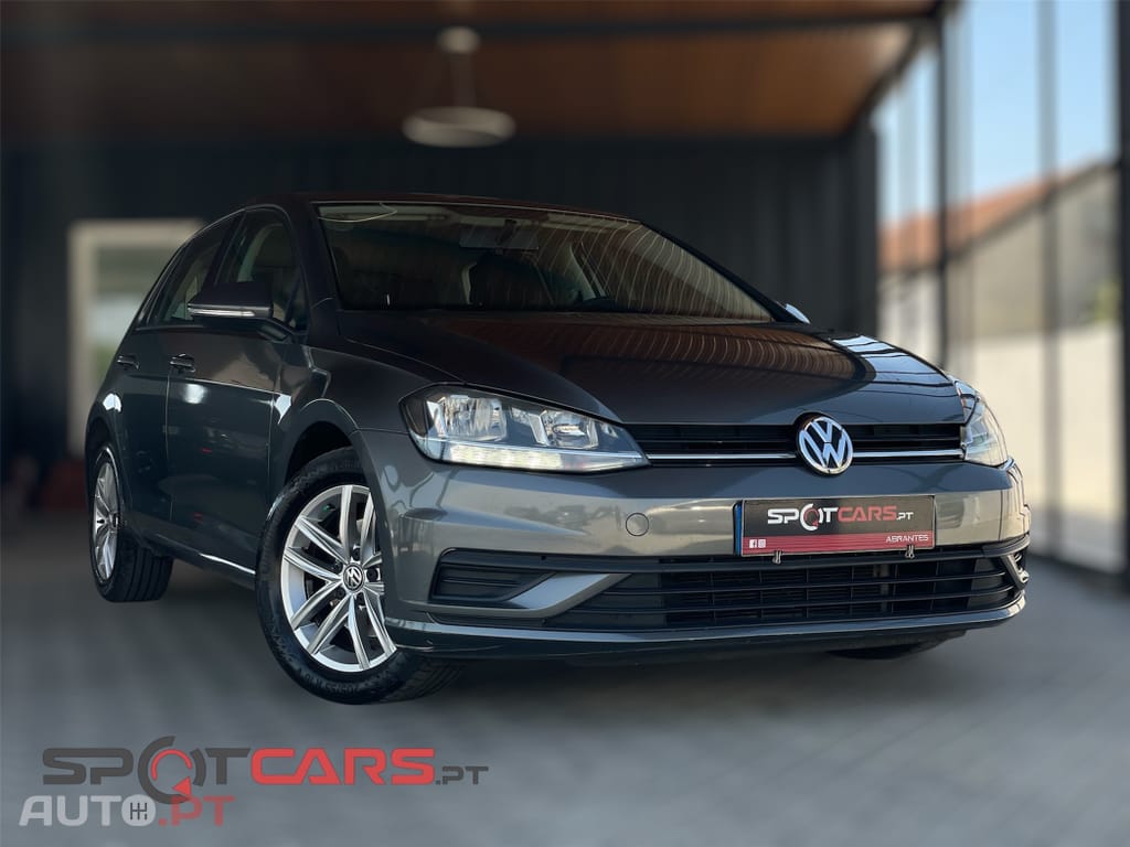 Volkswagen Golf 1.6 TDI Confortline