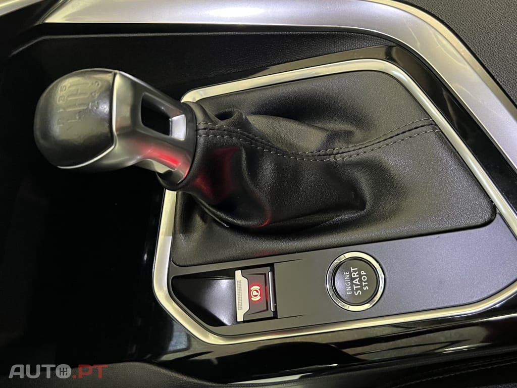 Peugeot 3008 1.2 PureTech Active Pack