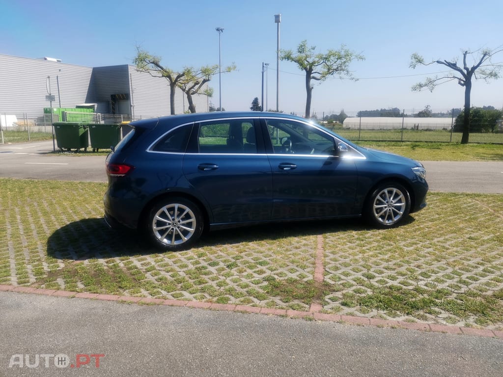 Mercedes-Benz B 180 Progressive Auto