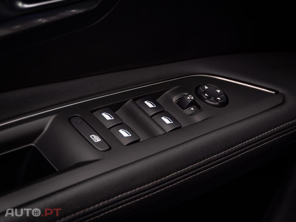 Peugeot 3008 1.5 BlueHDi Allure