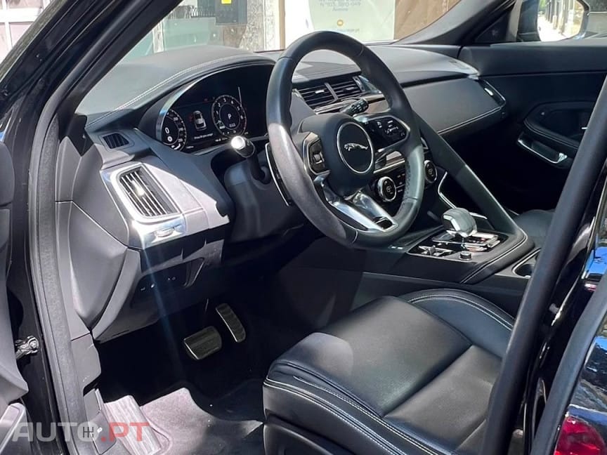 Jaguar E-Pace 1.5 P300e R-Dynamic S AWD Aut.