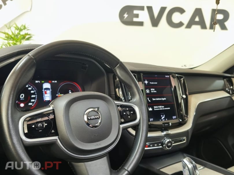 Volvo XC60 2.0 T8 PHEV Inscription Expression AWD