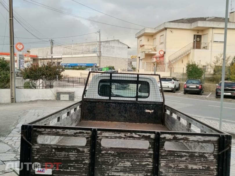 Hyundai H-1 2.5 CRDi