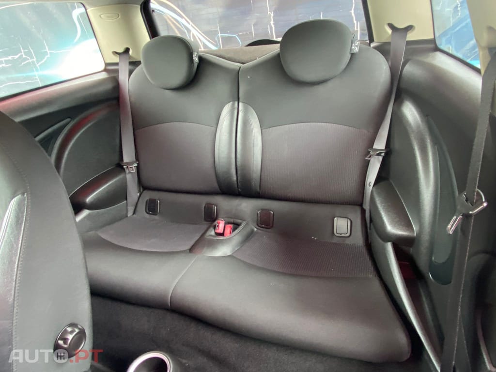 MINI Cooper D