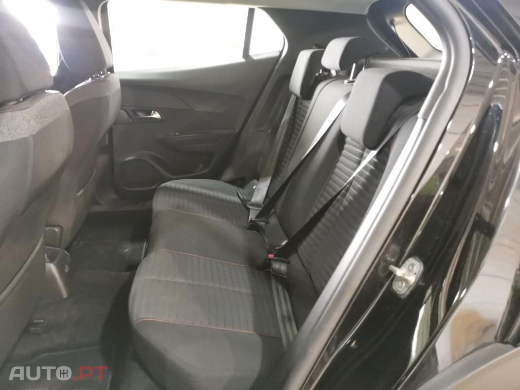 Peugeot 2008 1.5 BlueHDi Active Pack