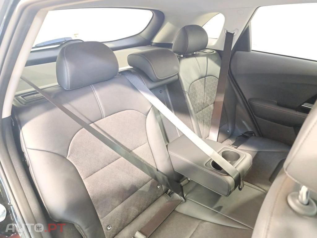 Kia Niro 1.6 GDi HEV Drive