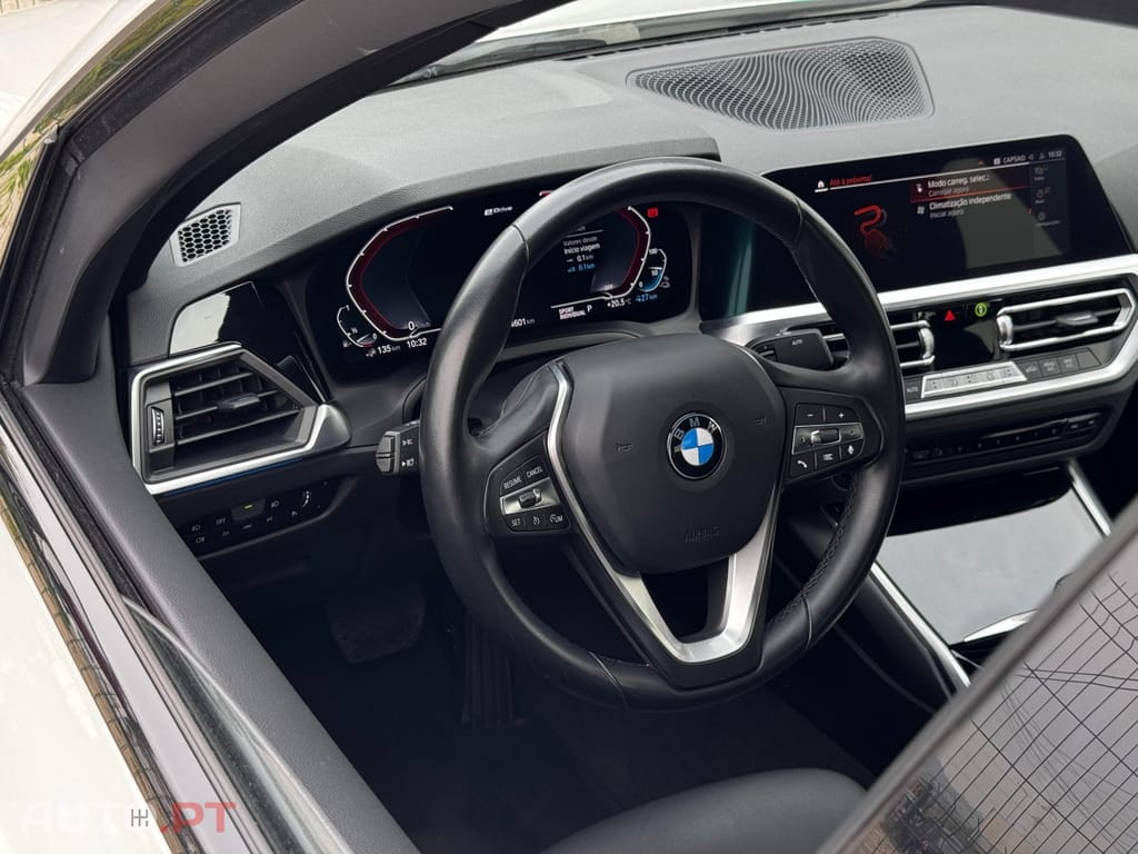 BMW 320 e Auto