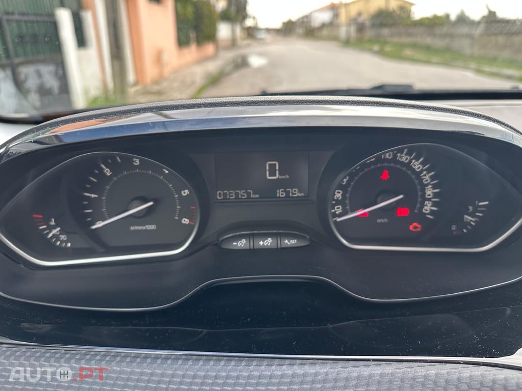 Peugeot 2008 1.6 HDI