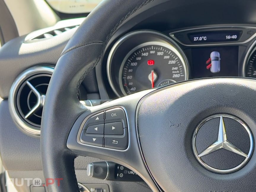 Mercedes-Benz GLA 180 CDi Aut.