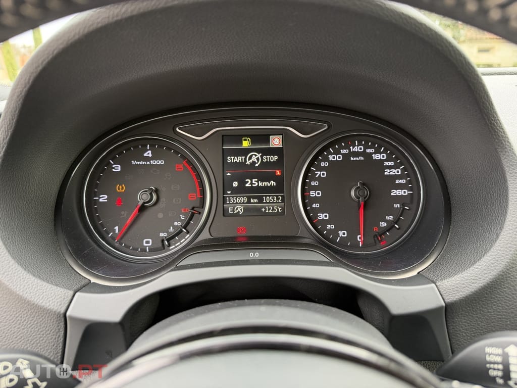 Audi A3 2.0 TDI (clean diesel) S line Sport Pack