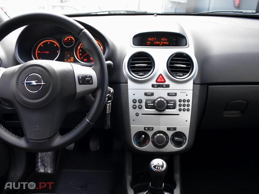 Opel Corsa 1.3 CDTi Cosmo