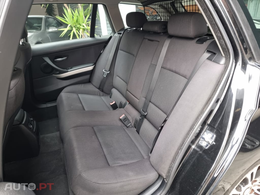 BMW 318 d Touring