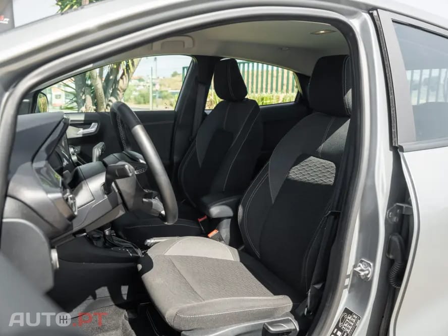 Ford Puma 1.0 EcoBoost Hybrid Aut. TITANIUM