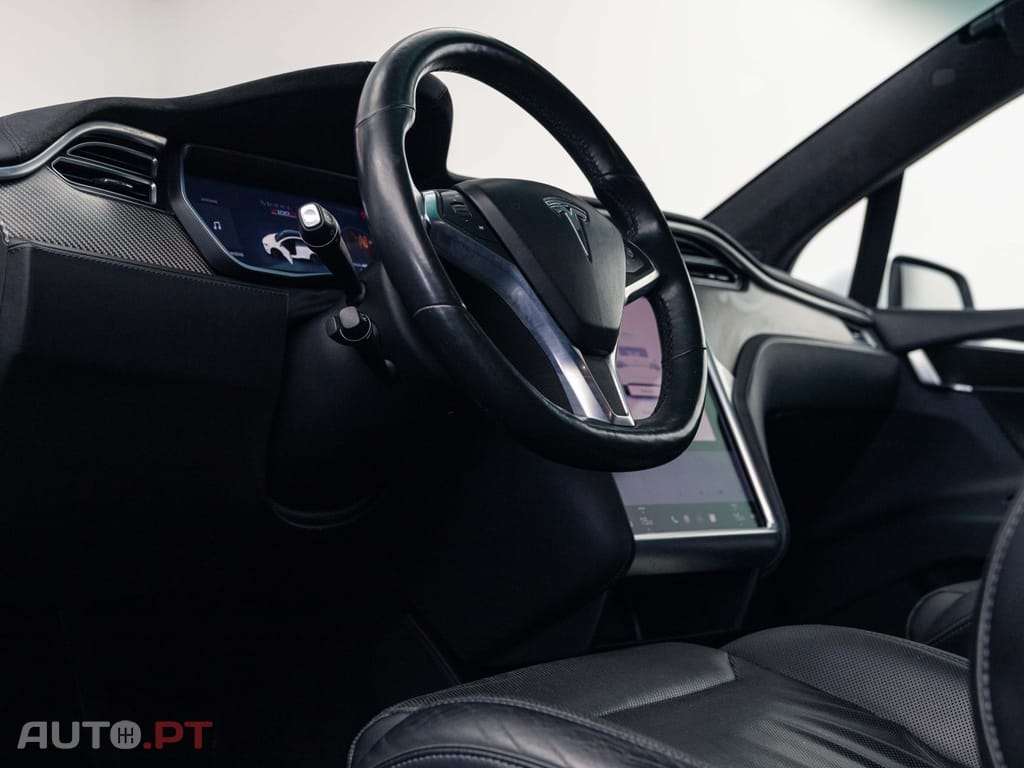 Tesla Model X P100D