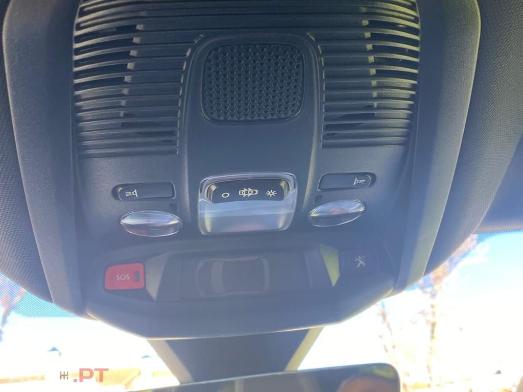 Peugeot 5008 GT 1.2 PureTech 130hp