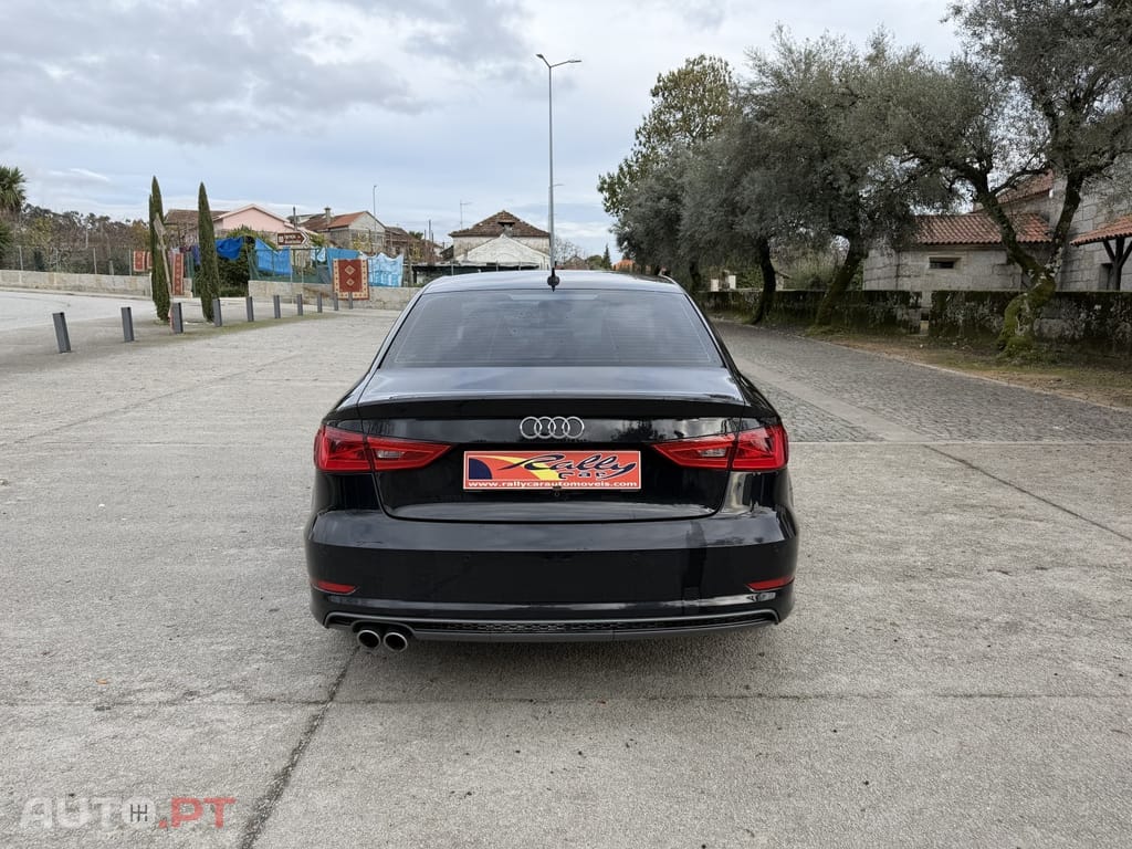 Audi A3 2.0 TDI (clean diesel) S line Sport Pack